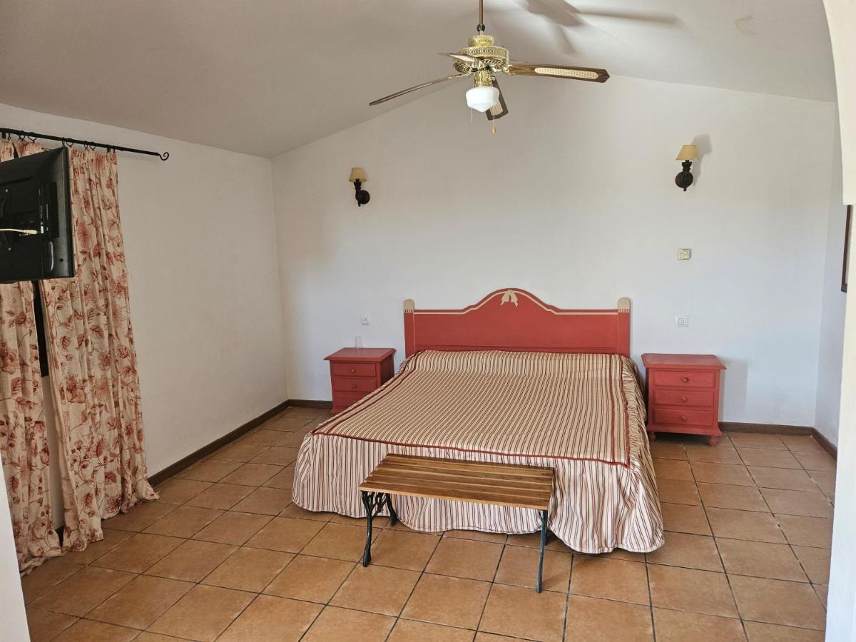 Hotel Rural Portilla De Monfraguee Toril  Zewnętrze zdjęcie